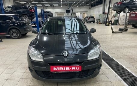 Renault Megane III, 2011 год, 799 000 рублей, 2 фотография