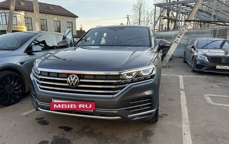 Volkswagen Touareg III, 2021 год, 8 700 000 рублей, 16 фотография