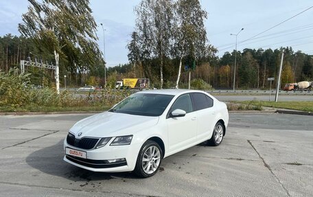 Skoda Octavia, 2019 год, 2 300 000 рублей, 9 фотография