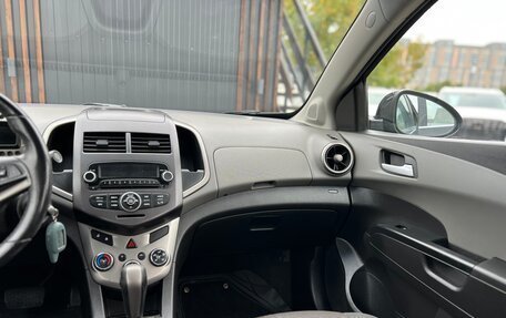 Chevrolet Aveo III, 2013 год, 865 000 рублей, 25 фотография