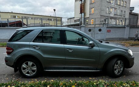 Mercedes-Benz M-Класс, 2011 год, 2 050 000 рублей, 2 фотография