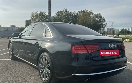 Audi A8, 2011 год, 1 800 000 рублей, 6 фотография