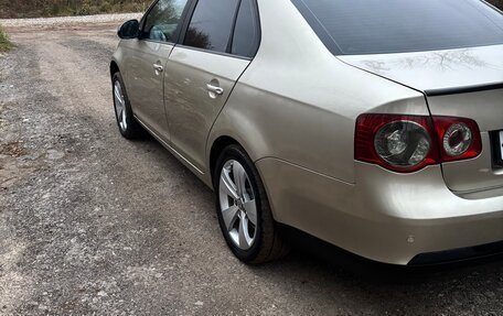 Volkswagen Jetta VI, 2008 год, 650 000 рублей, 4 фотография