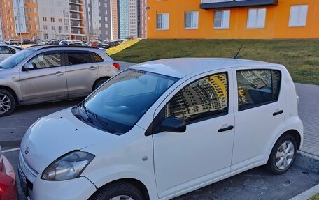 Daihatsu Sirion, 2010 год, 575 000 рублей, 3 фотография