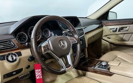 Mercedes-Benz E-Класс, 2012 год, 2 880 000 рублей, 13 фотография