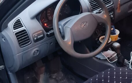 Hyundai Accent II, 2008 год, 650 000 рублей, 1 фотография