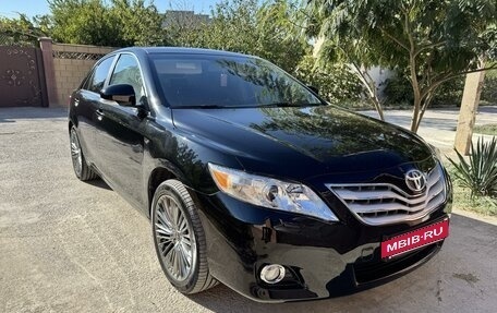 Toyota Camry, 2010 год, 1 300 000 рублей, 2 фотография