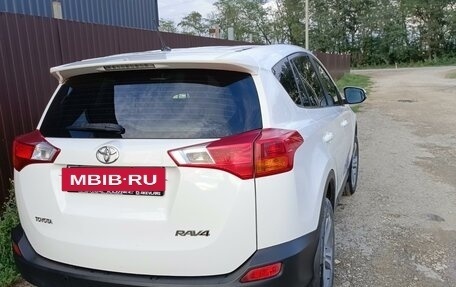 Toyota RAV4, 2014 год, 1 800 000 рублей, 4 фотография