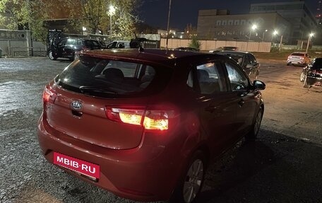 KIA Rio III рестайлинг, 2012 год, 900 000 рублей, 10 фотография