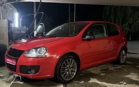 Volkswagen Golf V, 2008 год, 700 000 рублей, 1 фотография