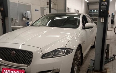 Jaguar XJ IV (X351), 2016 год, 3 283 000 рублей, 1 фотография