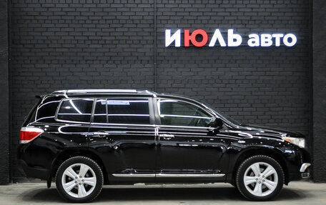 Toyota Highlander III, 2011 год, 2 150 000 рублей, 5 фотография