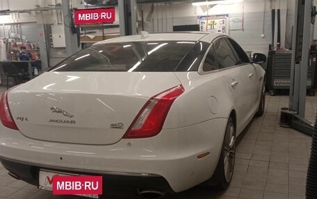 Jaguar XJ IV (X351), 2016 год, 3 283 000 рублей, 3 фотография