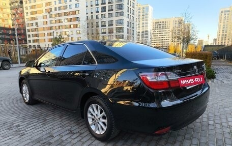 Toyota Camry, 2015 год, 2 090 000 рублей, 4 фотография