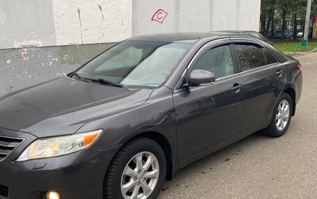 Toyota Camry, 2010 год, 1 550 000 рублей, 5 фотография