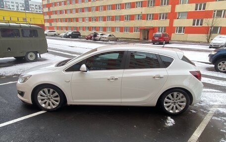 Opel Astra J, 2013 год, 1 160 000 рублей, 3 фотография