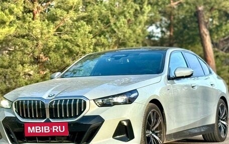 BMW 5 серия, 2023 год, 9 690 000 рублей, 1 фотография