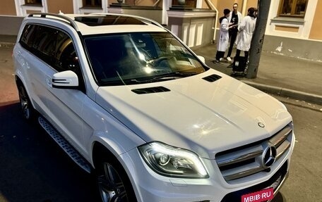 Mercedes-Benz GL-Класс, 2014 год, 4 650 000 рублей, 7 фотография