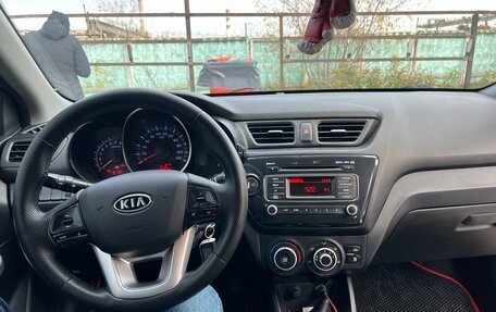 KIA Rio III рестайлинг, 2012 год, 800 000 рублей, 12 фотография