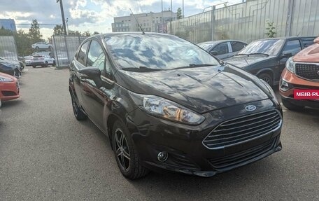 Ford Fiesta, 2016 год, 940 000 рублей, 11 фотография