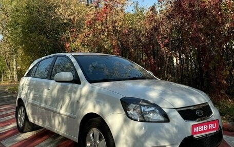 KIA Rio II, 2011 год, 990 000 рублей, 2 фотография