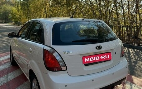 KIA Rio II, 2011 год, 990 000 рублей, 6 фотография