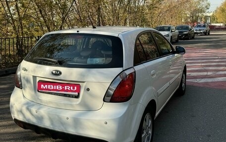 KIA Rio II, 2011 год, 990 000 рублей, 7 фотография