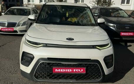 KIA Soul III, 2019 год, 1 600 000 рублей, 1 фотография