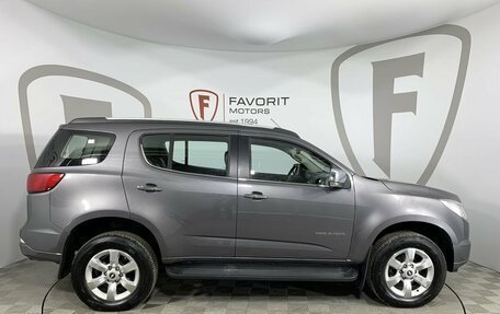 Chevrolet TrailBlazer II, 2014 год, 1 850 000 рублей, 4 фотография