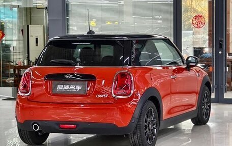 MINI Hatch, 2021 год, 2 600 000 рублей, 4 фотография