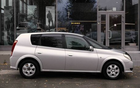 Toyota Opa I рестайлинг, 2003 год, 750 000 рублей, 6 фотография