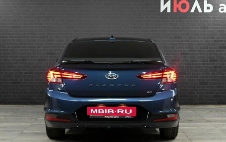 Hyundai Elantra VI рестайлинг, 2019 год, 2 075 000 рублей, 5 фотография