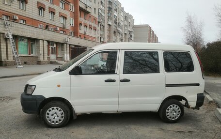 Toyota Town Ace III, 2000 год, 335 000 рублей, 5 фотография