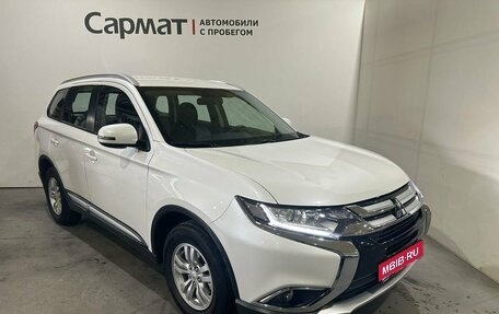 Mitsubishi Outlander III рестайлинг 3, 2018 год, 2 500 000 рублей, 1 фотография