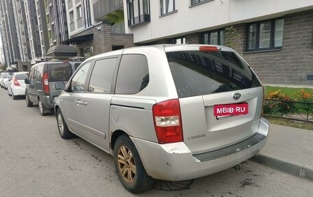 KIA Carnival III, 2006 год, 585 000 рублей, 2 фотография