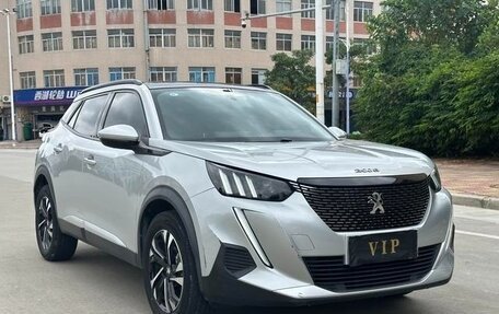 Peugeot 2008 II, 2021 год, 1 350 000 рублей, 3 фотография