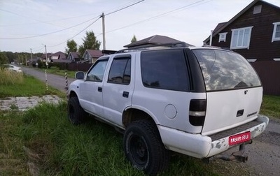 Chevrolet Blazer II рестайлинг, 1998 год, 250 000 рублей, 1 фотография