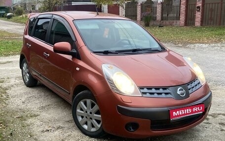 Nissan Note II рестайлинг, 2007 год, 530 000 рублей, 1 фотография