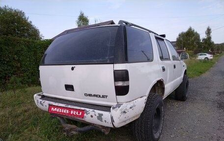 Chevrolet Blazer II рестайлинг, 1998 год, 250 000 рублей, 4 фотография