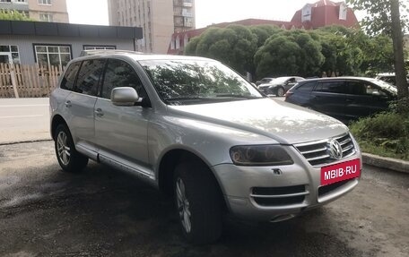 Volkswagen Touareg III, 2004 год, 730 000 рублей, 2 фотография