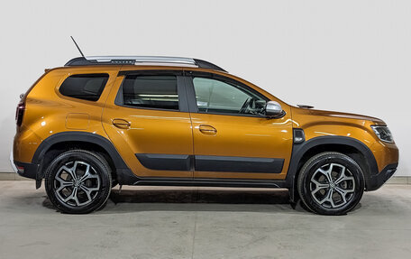 Renault Duster, 2022 год, 2 140 000 рублей, 4 фотография