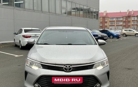 Toyota Camry, 2015 год, 1 950 000 рублей, 2 фотография