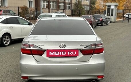 Toyota Camry, 2015 год, 1 950 000 рублей, 5 фотография