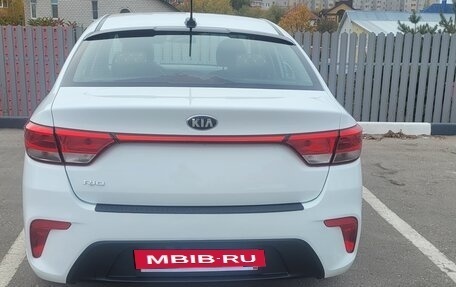 KIA Rio IV, 2019 год, 1 300 000 рублей, 6 фотография