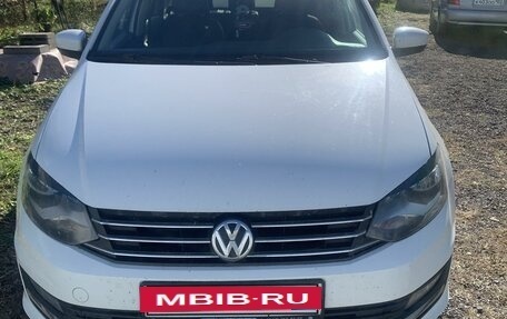 Volkswagen Polo VI (EU Market), 2015 год, 850 000 рублей, 2 фотография