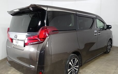 Toyota Alphard III, 2018 год, 3 233 000 рублей, 5 фотография