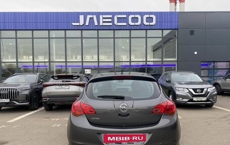 Opel Astra J, 2011 год, 719 000 рублей, 7 фотография