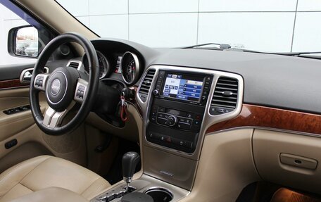 Jeep Grand Cherokee, 2012 год, 2 200 000 рублей, 16 фотография