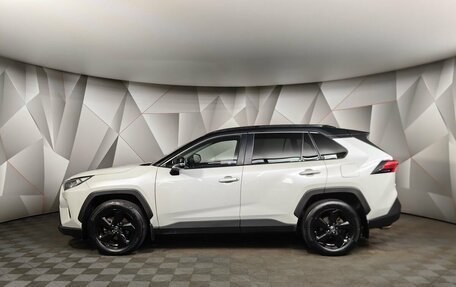 Toyota RAV4, 2021 год, 3 599 000 рублей, 5 фотография