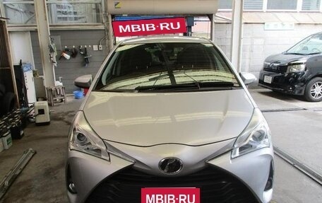 Toyota Vitz, 2020 год, 850 000 рублей, 2 фотография